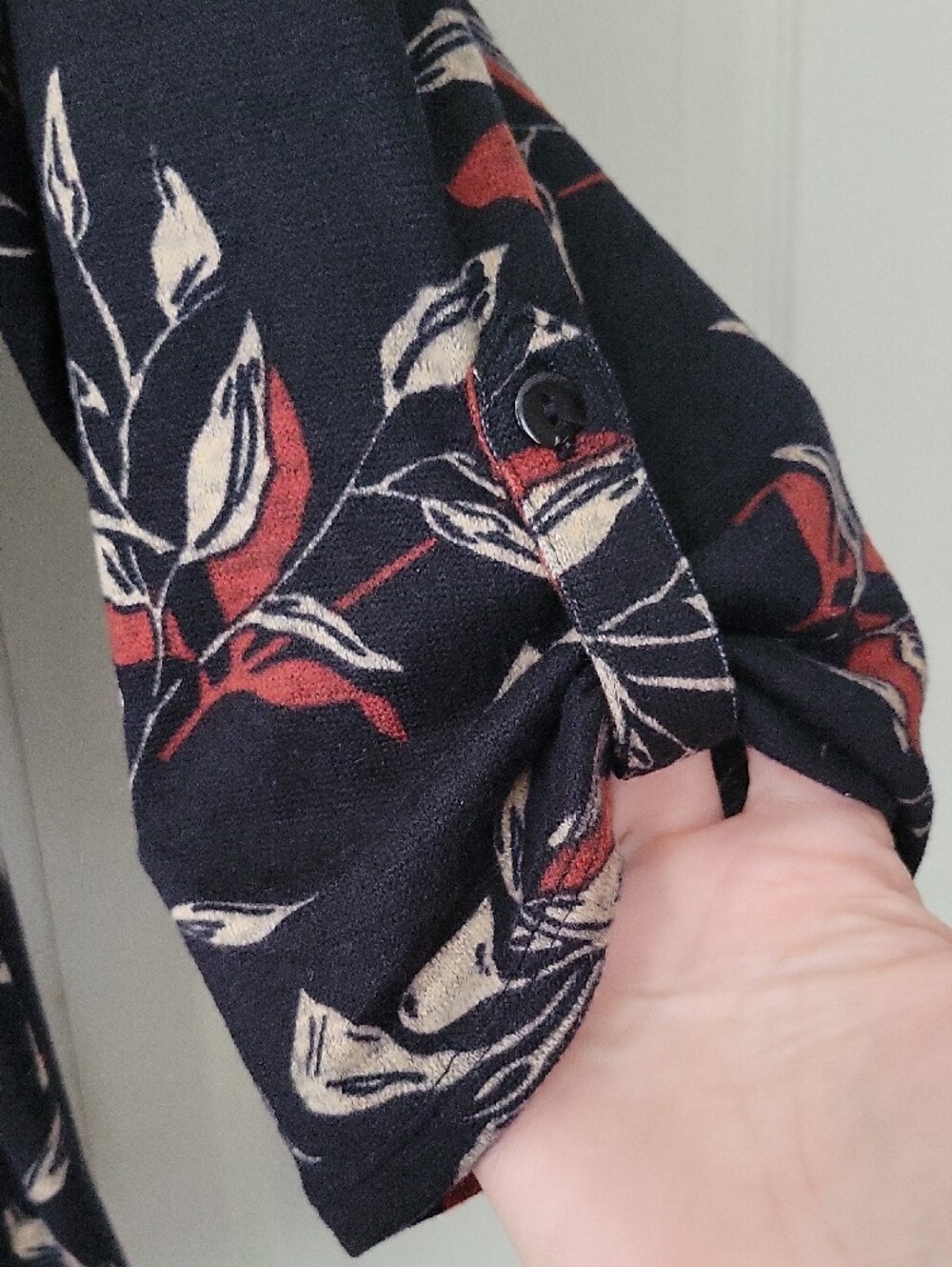 Relaxed Black Floral Henley Top - Picture 5 of 5